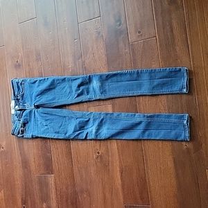 Hollister skinny jeans Size 24x33